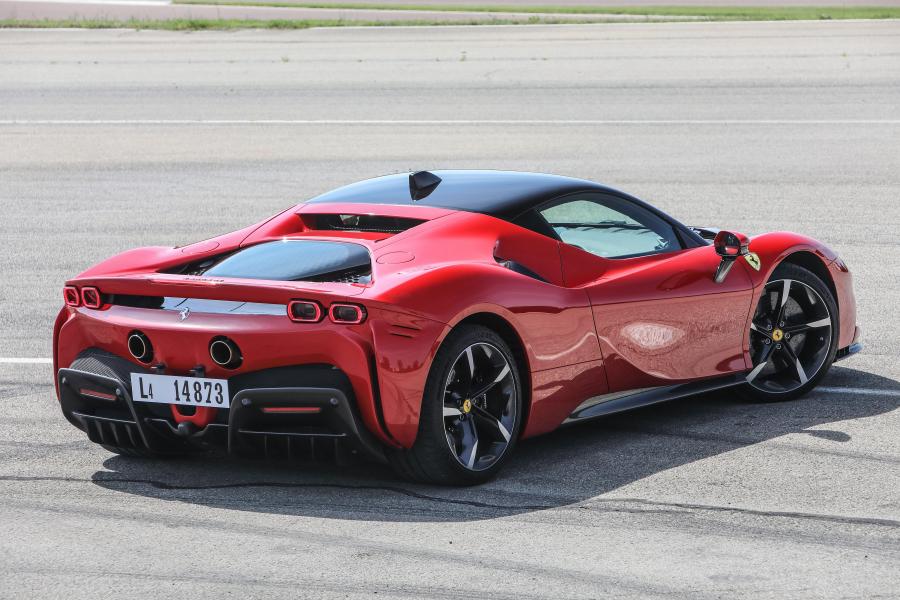  Ferrari SF90 Stradale (F173) 2019 года  (фото 46 из 47)